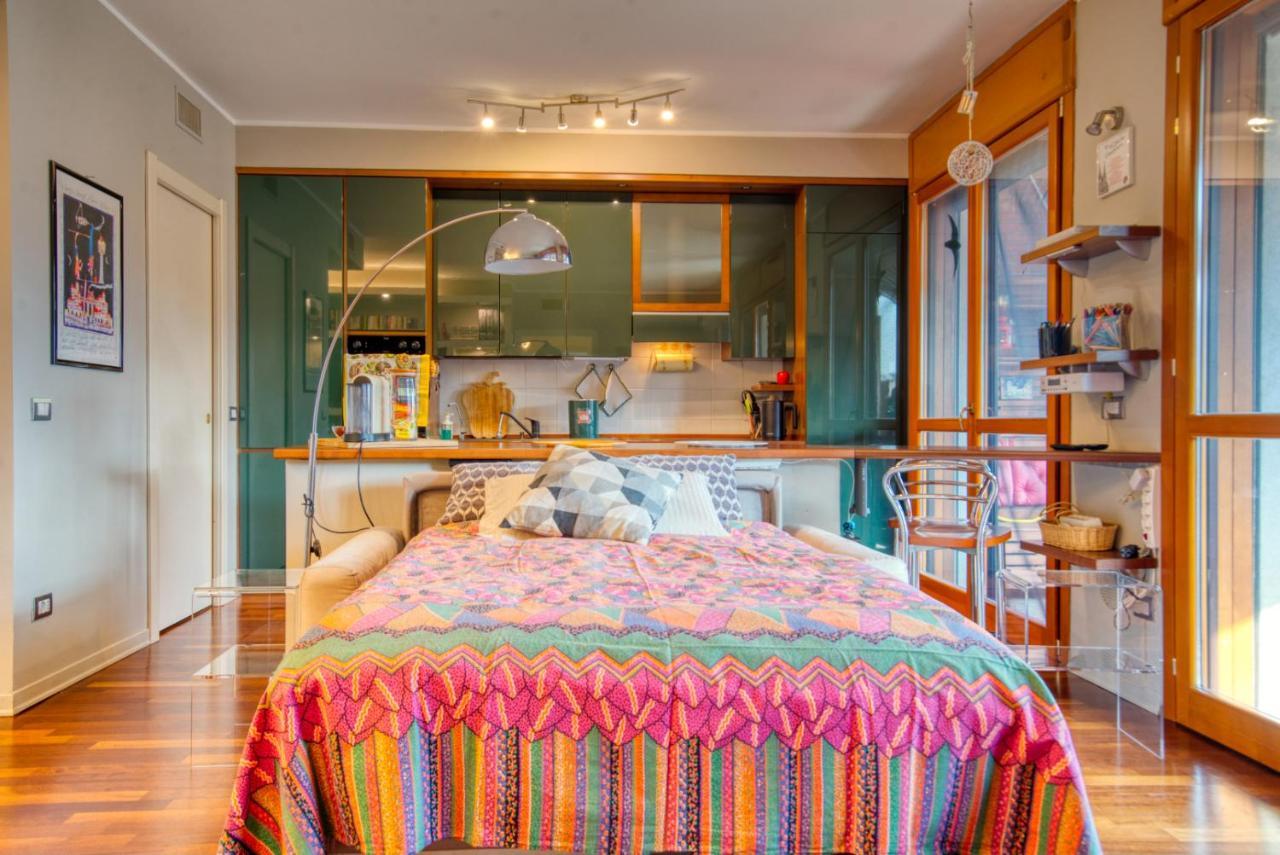 Caseospitali - Casa Di Bibi, Colorato Ed Elegante Bilocale Vicino Al Naviglio Martesana Per 4 Вимодроне Экстерьер фото